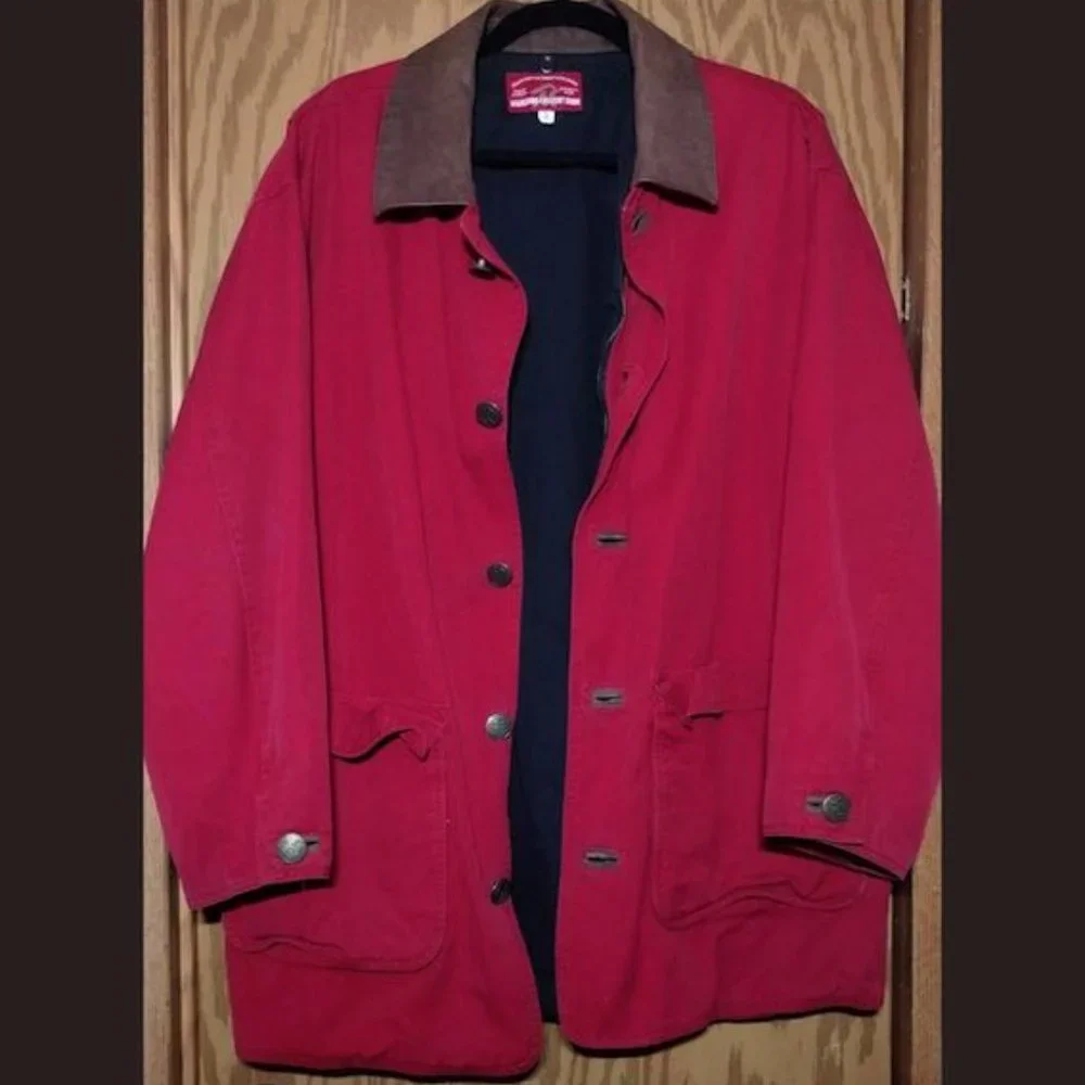 Vintage Red Marlboro Barn Jacket - Picture 2 of 6